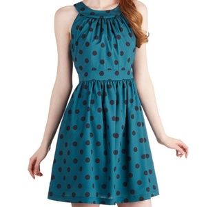 Modcloth Gal's Night Haute Dress